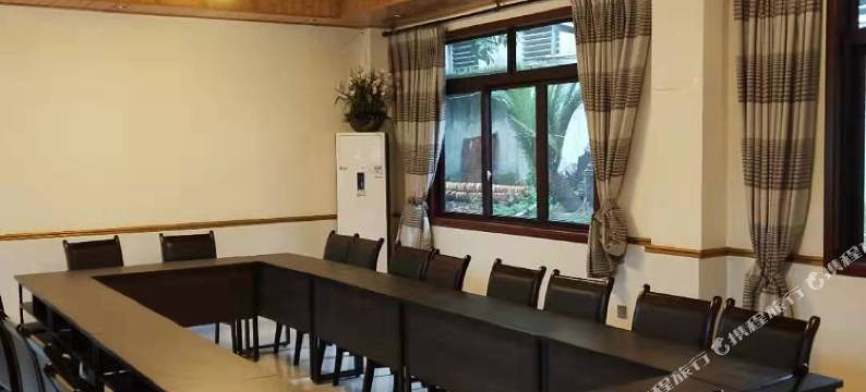 崇州凤栖山酒店图片