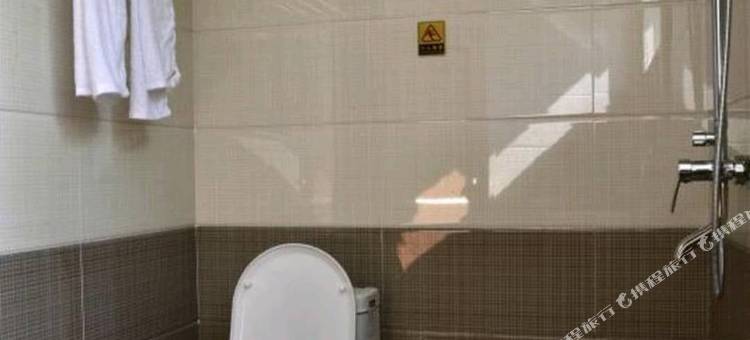 本溪县星期天宾馆图片