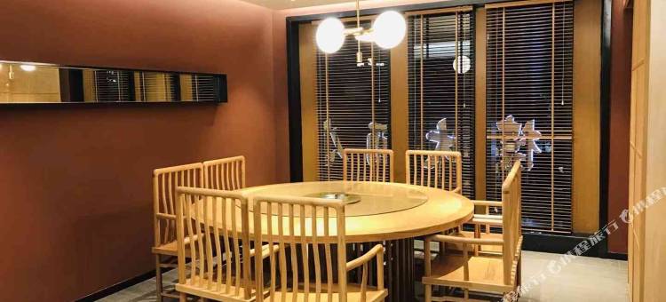 Q加·九华山鸿运楼大酒店图片