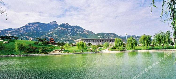 泰安青山假日酒店(泰山火车站汽车站店)图片
