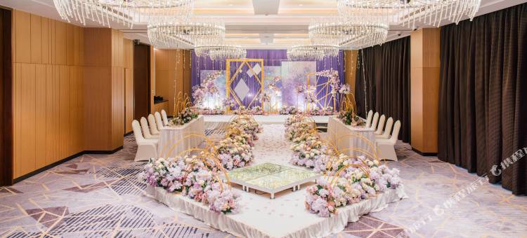 上海新虹桥国家会展中心灿辉希尔顿花园酒店图片