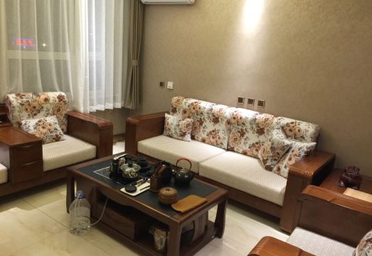 Panshi Zijinghua Business Hotel Hotel Overview