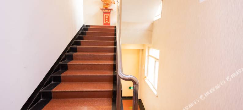 艾玛特快捷酒店(会展中心大学道店)图片