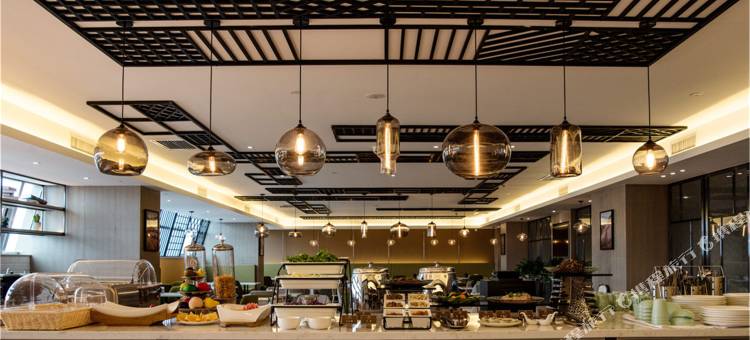 榆林榆阳西路火车站亚朵酒店图片