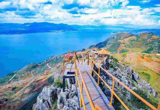 Fuxian Lake Tianye B & B Hotel Overview