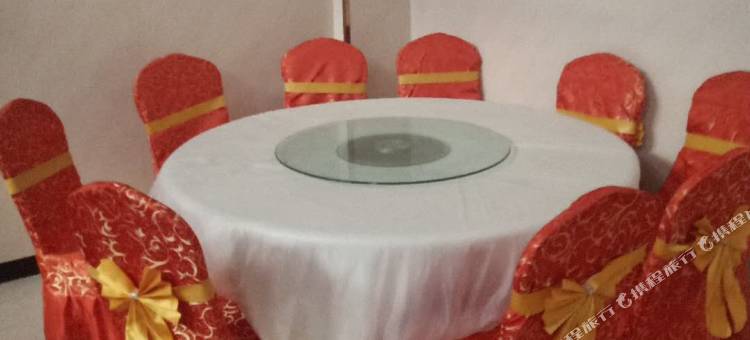 偏关豪泰商务酒店图片