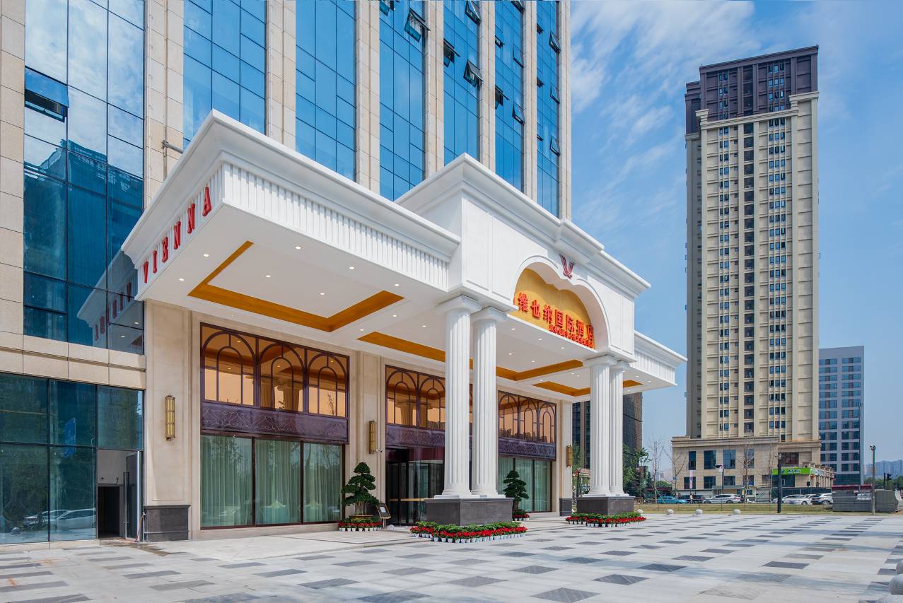 维也纳国际酒店(成都会展中心骑龙地铁站店)预订价格,联系电话位置地址【携程酒店】