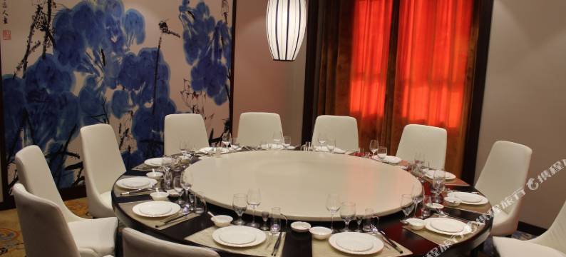 库尔勒梨城百和酒店图片