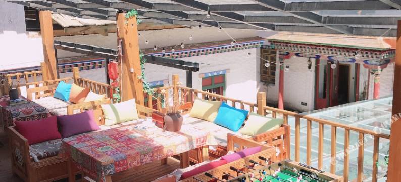 林芝鲁朗祇树莲花民宿图片