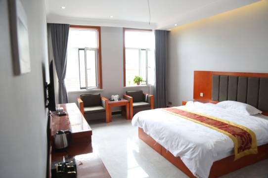 华亭优客壹家酒店