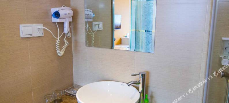 桐庐OYU名庭城市酒店图片