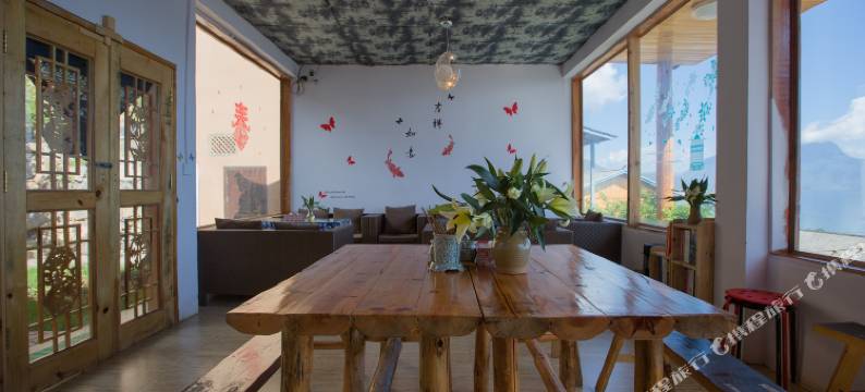 泸沽湖那年客栈图片