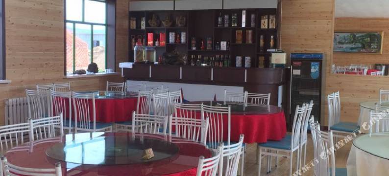 阿尔山峰情园酒店图片