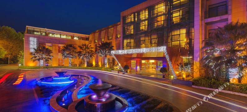 昆明湖景酒店图片