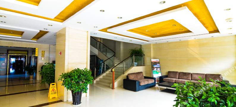 新豫东大酒店(洛阳王城公园万达广场店)图片