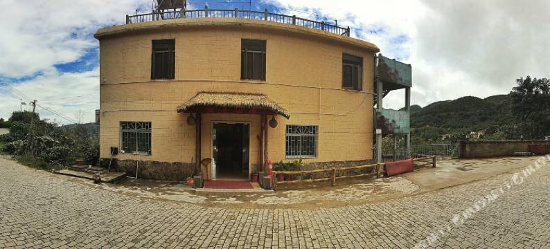 元阳云善仙居图片