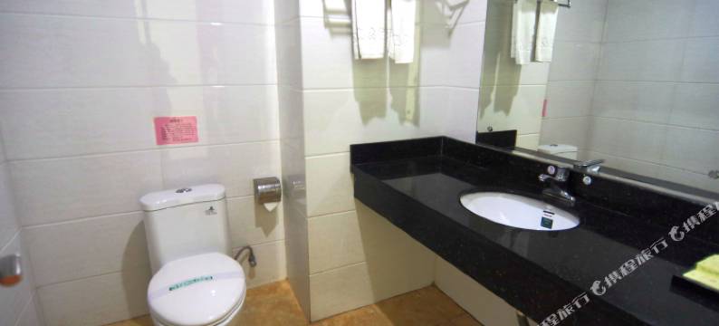 永凯大酒店(南宁明秀路地铁站店)图片