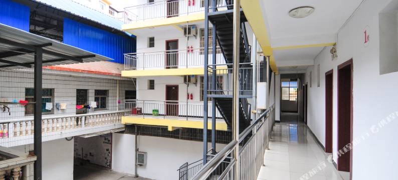 景洪佳路达宾馆图片