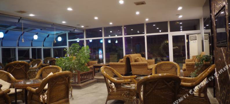 威远365商务宾馆图片