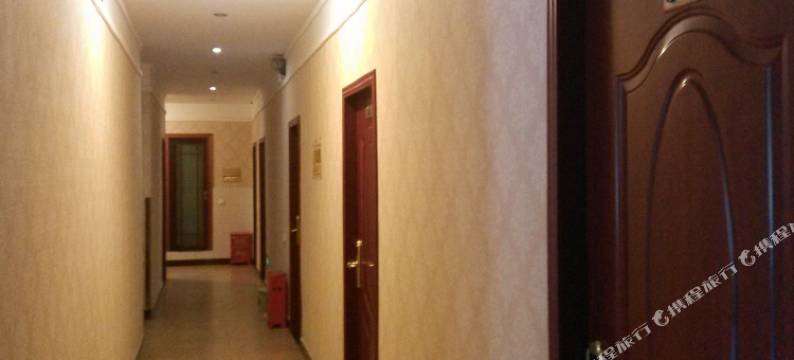 隆昌鑫隆商务宾馆(白塔路分店)图片