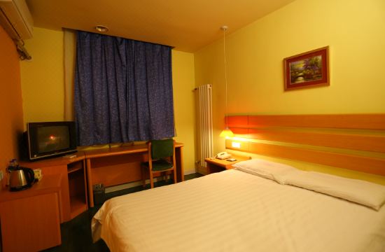 如家快捷酒店(辽阳新华路华兴大厦店)