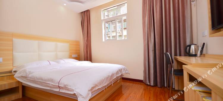 梦之恋商务酒店(武汉武昌火车站地铁站店)图片