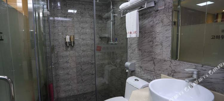 尚客优连锁酒店(深圳宝安机场黄田地铁站店)图片
