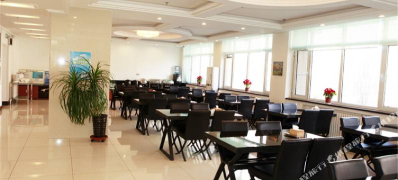 润扬嘉悦酒店(大连金州火车站店)图片