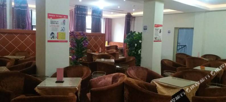 万和宾馆(南充火车站店)图片