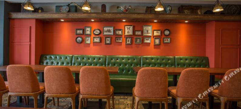 青岛澳波特海景酒店(融创茂朝阳山路地铁站店)图片