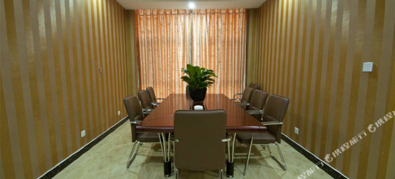 七朵大酒店图片