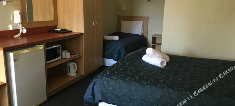 亚拉伦度假屋(Araluen Motor Lodge)图片