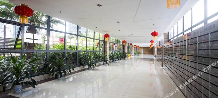 她他酒店公寓(深圳华南城店)图片