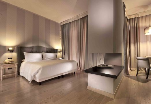 c-hotels Ambasciatori Hotel Overview