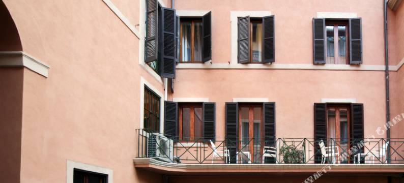 罗马乌尼卡套房酒店(Unica Suites Rome)图片