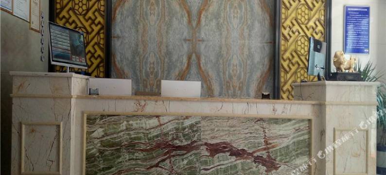 德令哈坤谊尚品酒店图片