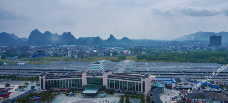 云泽大酒店(桂林火车北站恒大广场店)图片
