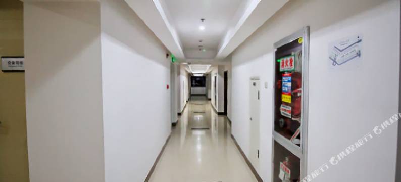 上海鸿音广场六间房酒店式公寓图片