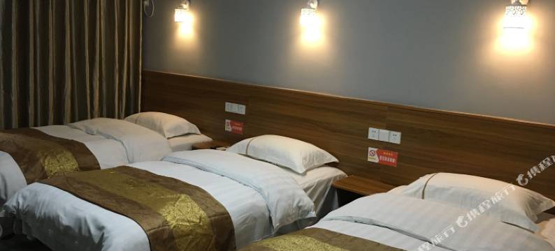 鑫南湖宾馆(南郊机场川文艺店)图片