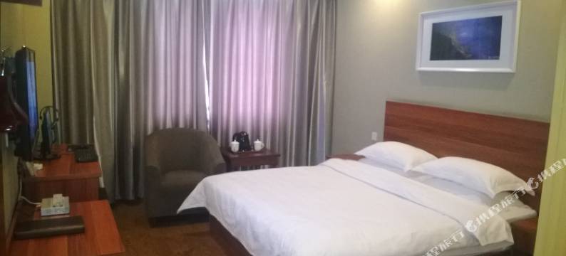 辉县太行美爵酒店(市政府店)图片