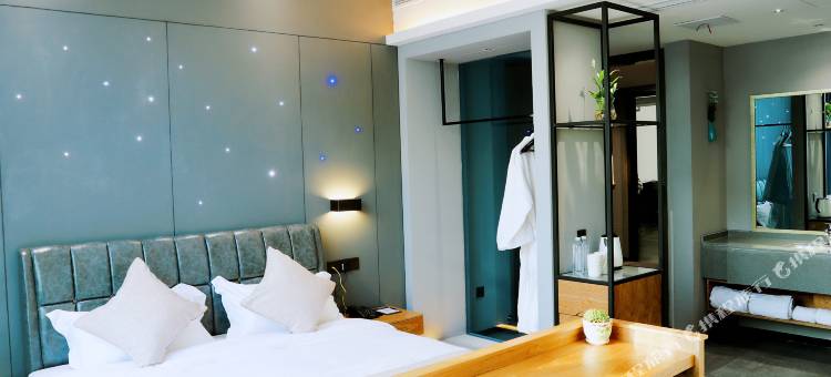 无锡枫舍精致酒店(江南大学太湖风光带店)图片