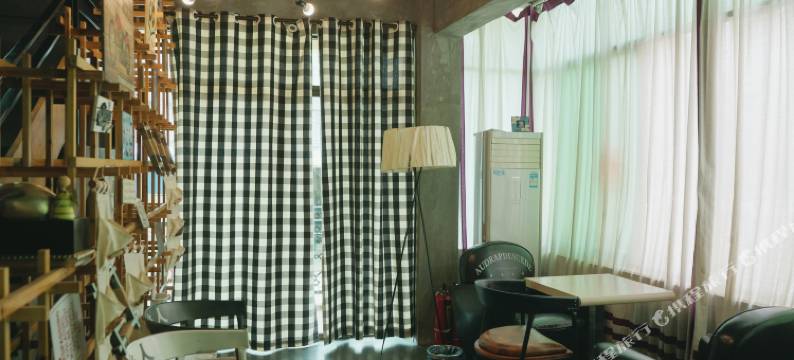 三亚忆乡人山墅客栈图片