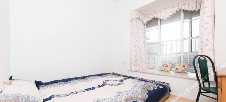 优雅公寓(南宁洛春路店)图片