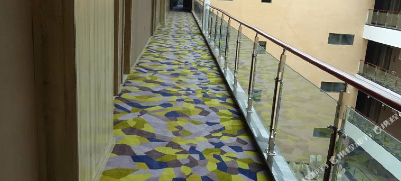 青海湖格日大酒店图片