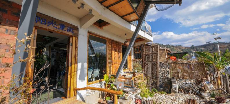 阳光童画·丨民俗风韵丨270°露台海景设计师美宿(双廊洱海店)图片