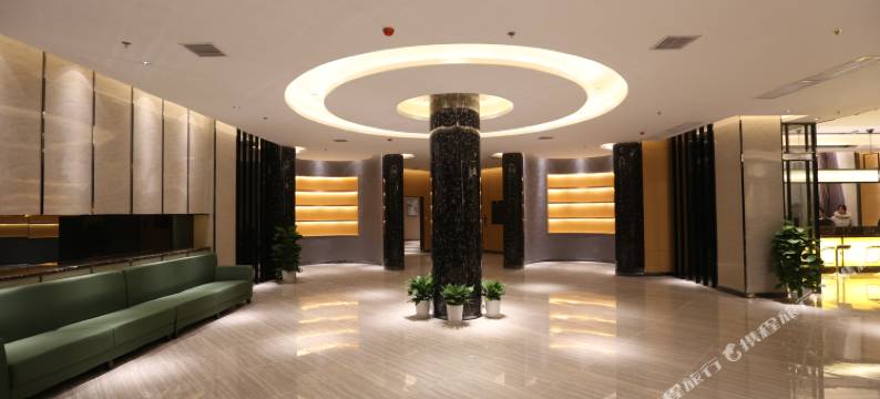 武汉佳阳曼邦精品酒店(汉阳客运站地铁站店)图片