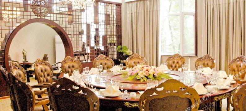 青岛逸海庭院度假酒店(崂山风景区店)图片