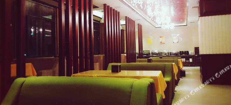 阜南雷克泰酒店图片