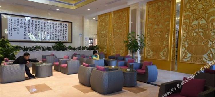 丰顺龙归寨瀑布酒店图片