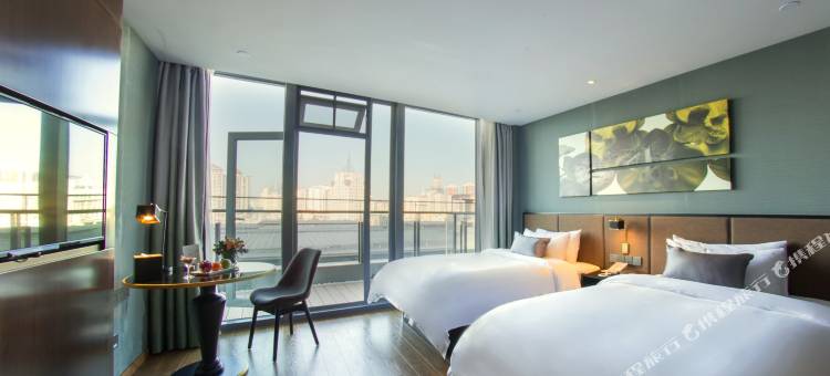 和颐至尊酒店(昆明老街南屏步行街店)图片